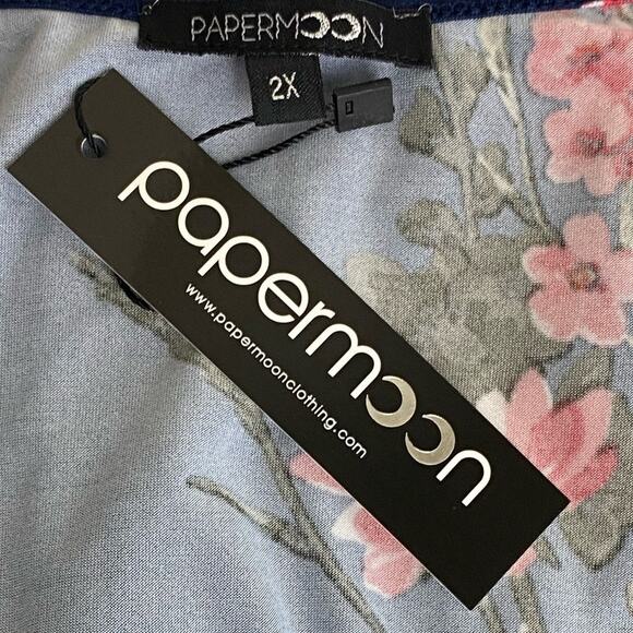 Papermoon Basima Back Detail Knit V-Neck Navy Floral Flowy Top  NEW Size 2X - Picture 6 of 8